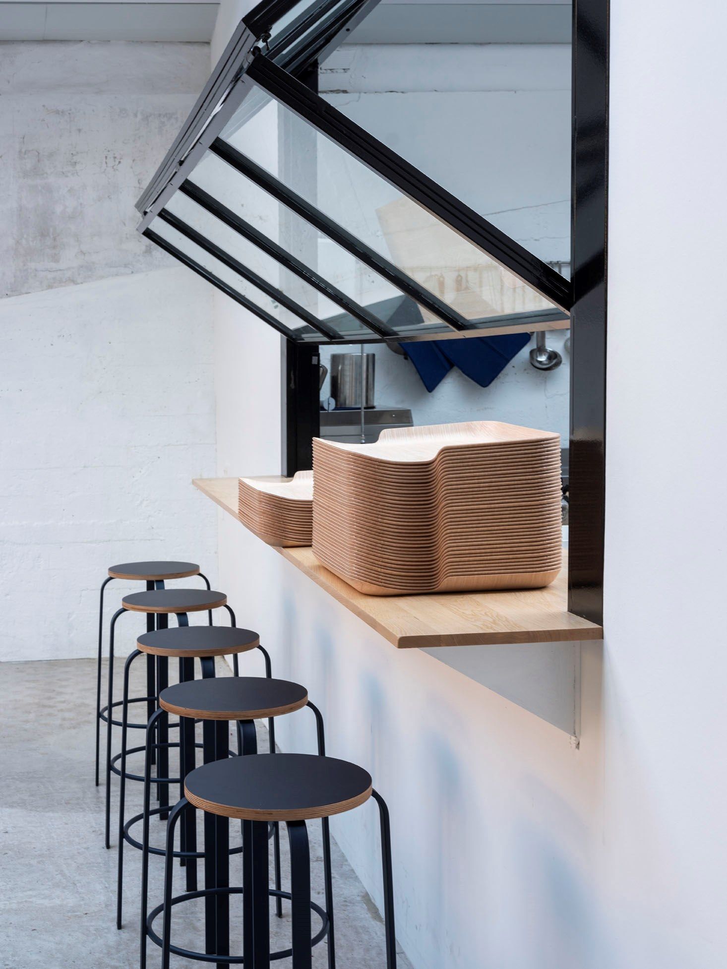 Высокий стул с подставкой для ног ONDARRETA CHICO ARCH-00098592 - Вид №11