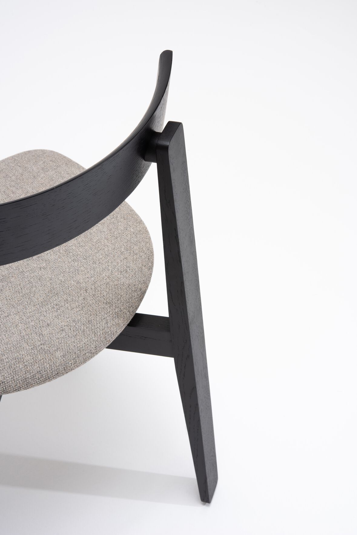 Мягкий стул с открытой спинкой Gazzda ARCH-00083652 - Вид №1