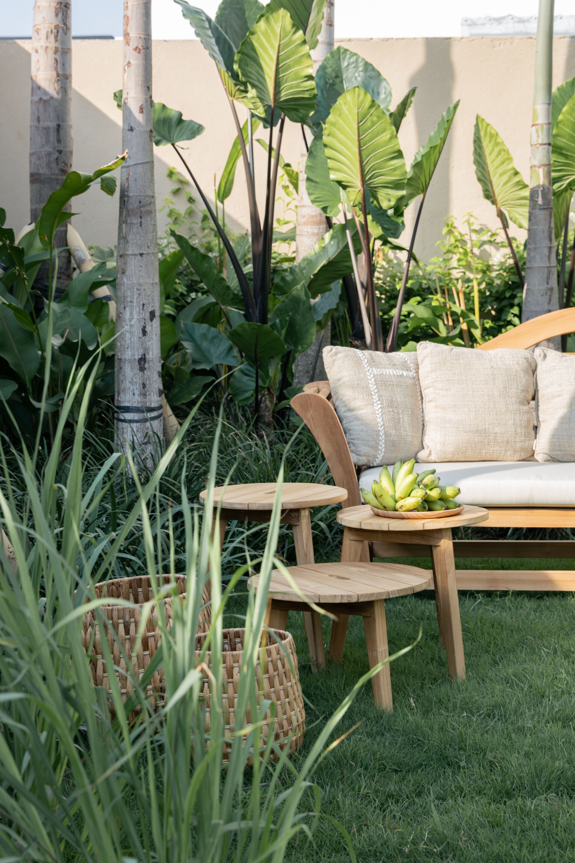 Круглый низкий стол из тикового дерева cbdesign Cosito ARCH-00125050 - Вид №8