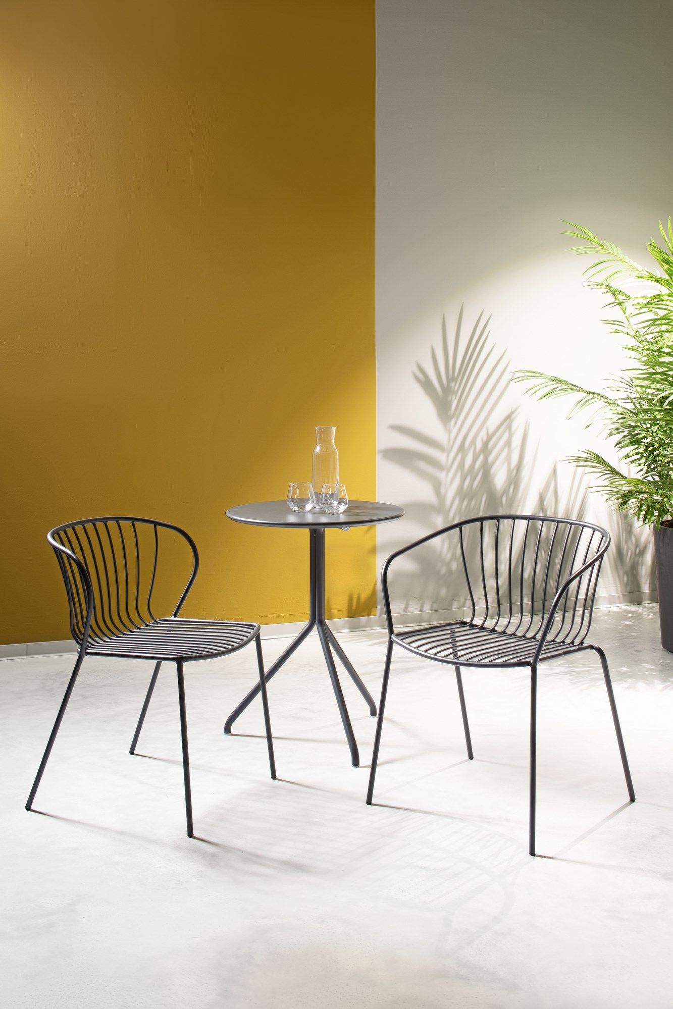 Металлический штабелируемый стул GABER Amitha ARCH-00148821 - Вид №10