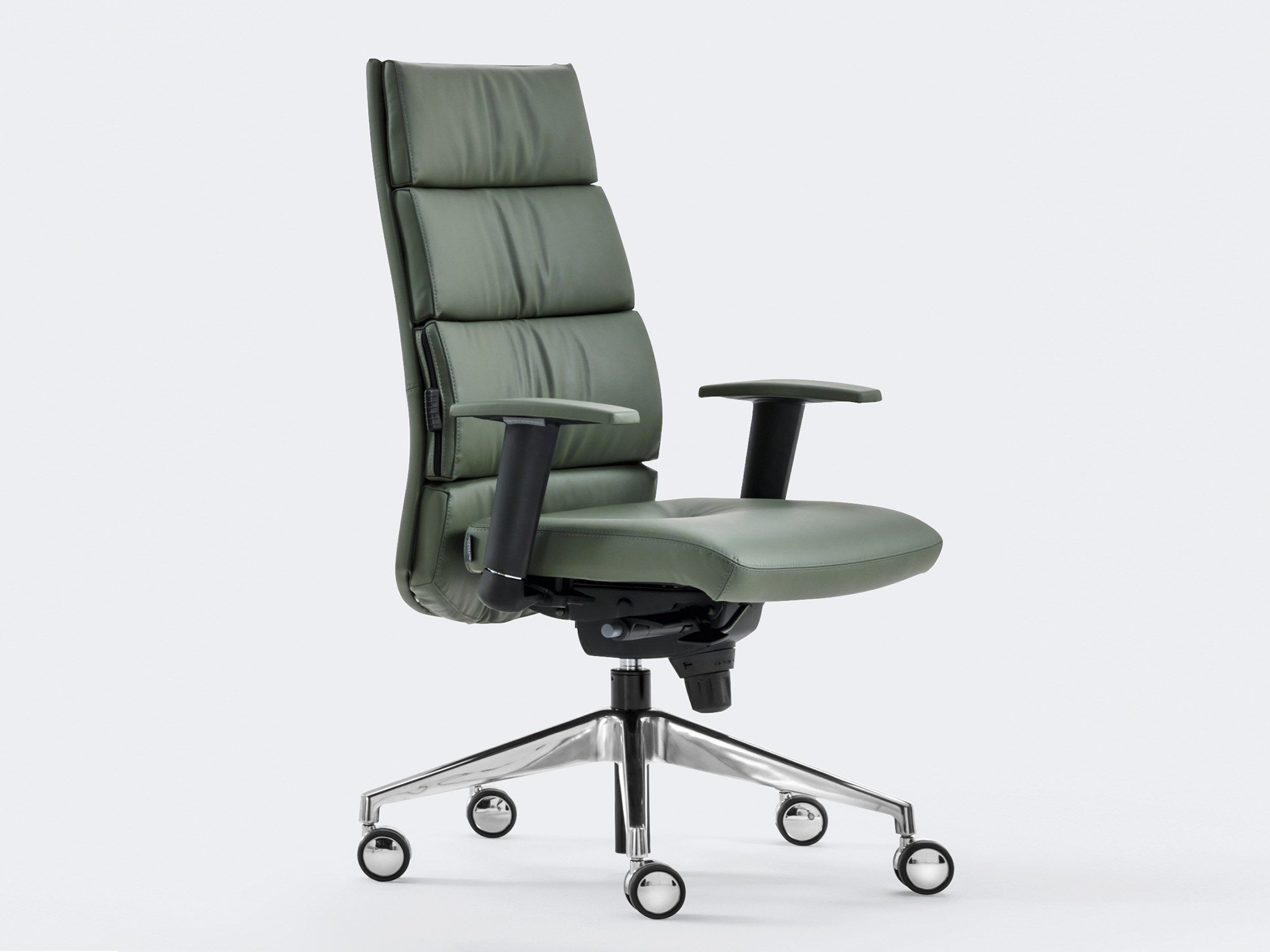 Кожаное офисное кресло с подлокотниками Ares Line Trendy First Class ARCH-00153241