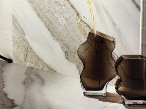 Пол / керамогранит с мраморным эффектом