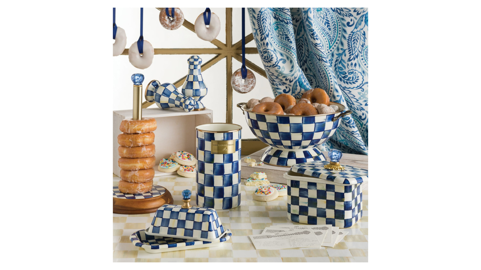 10654421 Mackenzie-Childs Держатель для столовых приборов Courtly Check 13x22 Сталь  - Вид №1