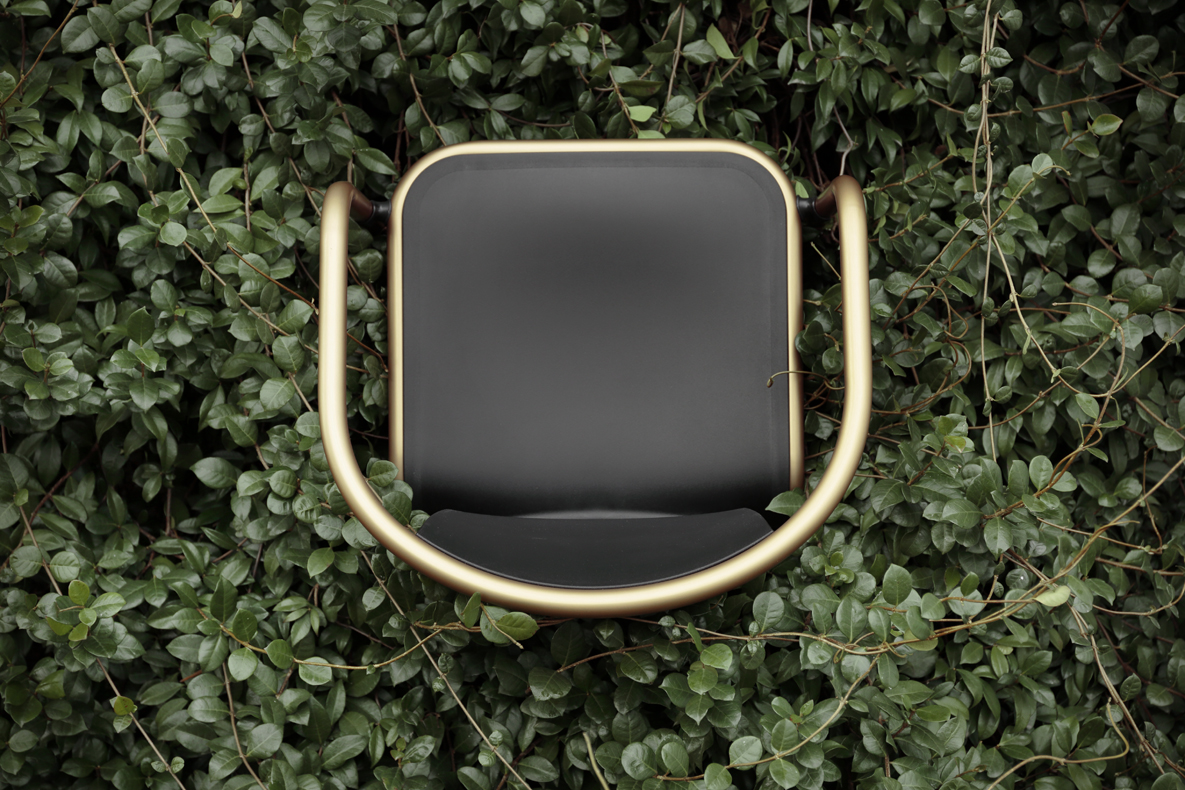 Maré 539 Кресло с анодированным или порошковым алюминиевым каркасом, 4 ножки. Сиденье и спинка полипропиленовые. Et al. Maré MARE - Вид №12