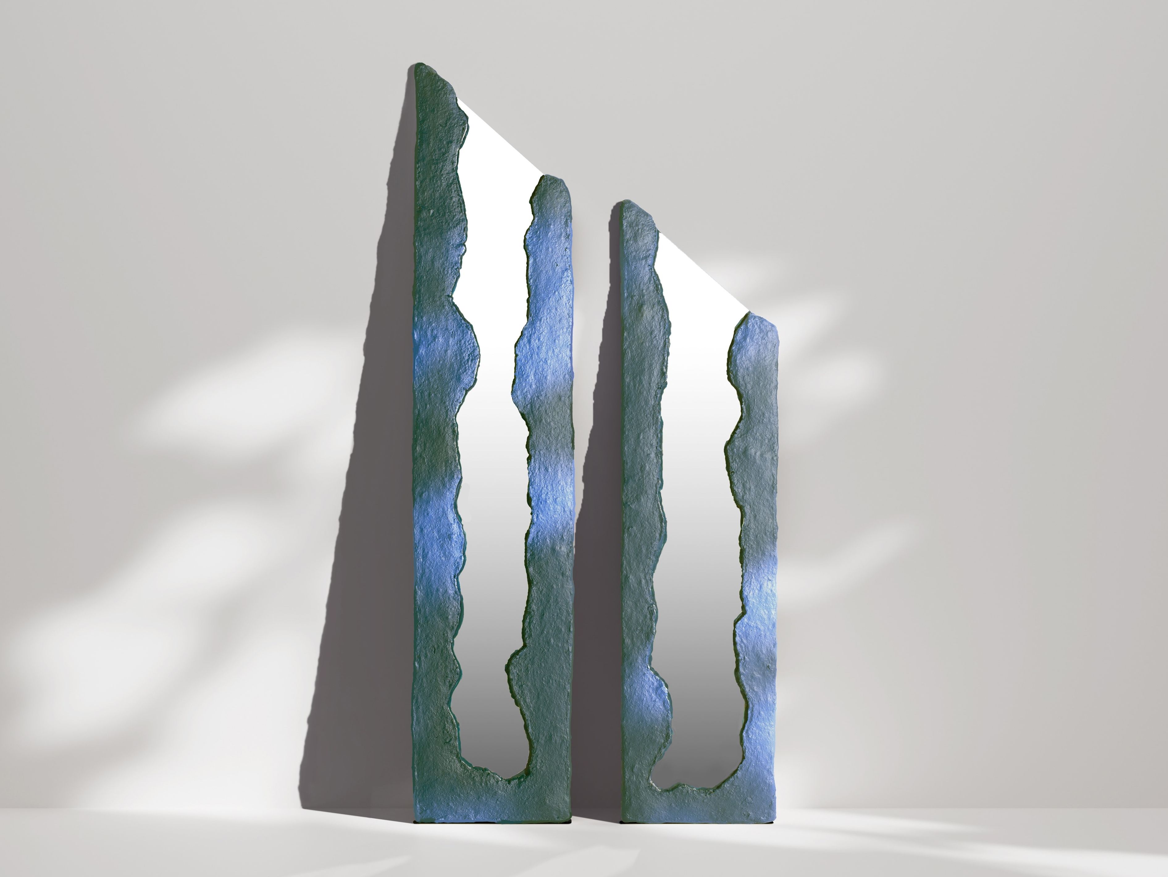 Напольное зеркало в рамке из бумажной массы Movimento Gallery TAKE TWO ARCH-00095012 - Вид №1