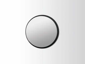 Настенное зеркало с круглой рамой