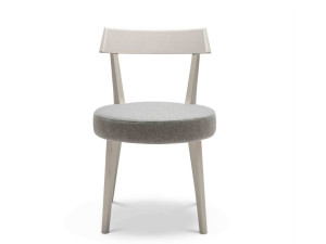 Стул из бука