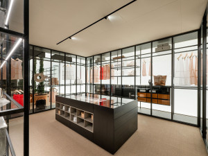 Секционный островной комод