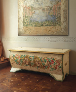 T1100 Tifernoit Передний пузатый сундук Soggiorno