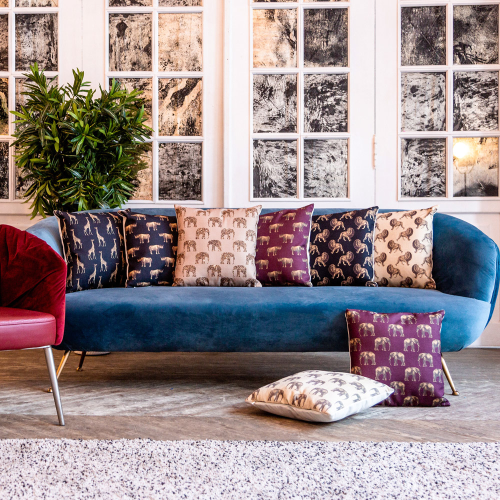 5115114 Интерьерная подушка «Группа львов в черном» Object Desire  - Вид №5