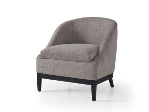 Бархатное кресло с подлокотниками