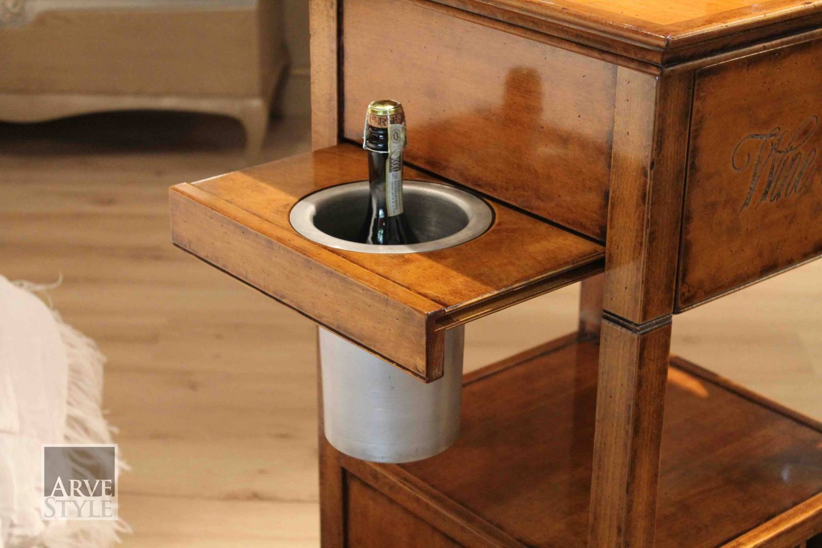 Деревянный барный шкаф на колесах Arvestyle Grace ARCH-00010696 - Вид №2