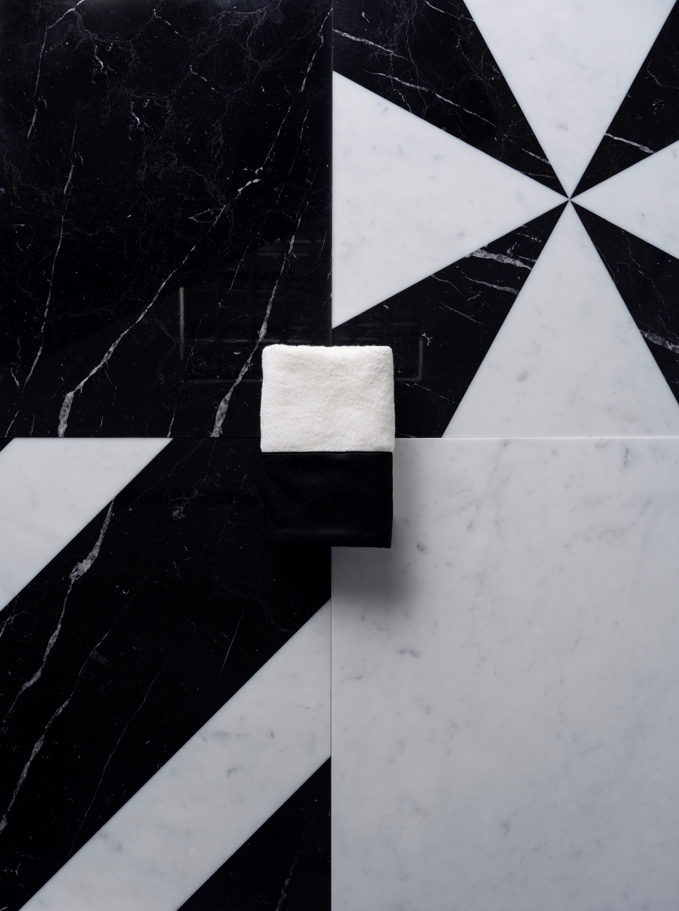 Полотенце для гостей из хлопковой махровой ткани Devon&Devon Frette ARCH-00041718 - Вид №1