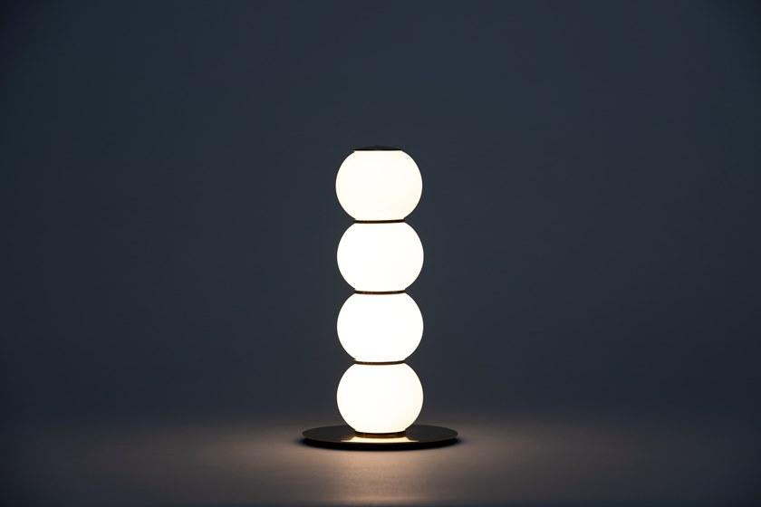 Formagenda Настольная лампа из светодиодного стекла с диммером Pearls sun-id-1427196 - Вид №18