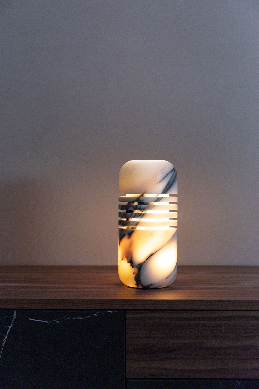 Calacatta мраморная настольная лампа Maami Home Lumi ARCH-00095511 - Вид №3