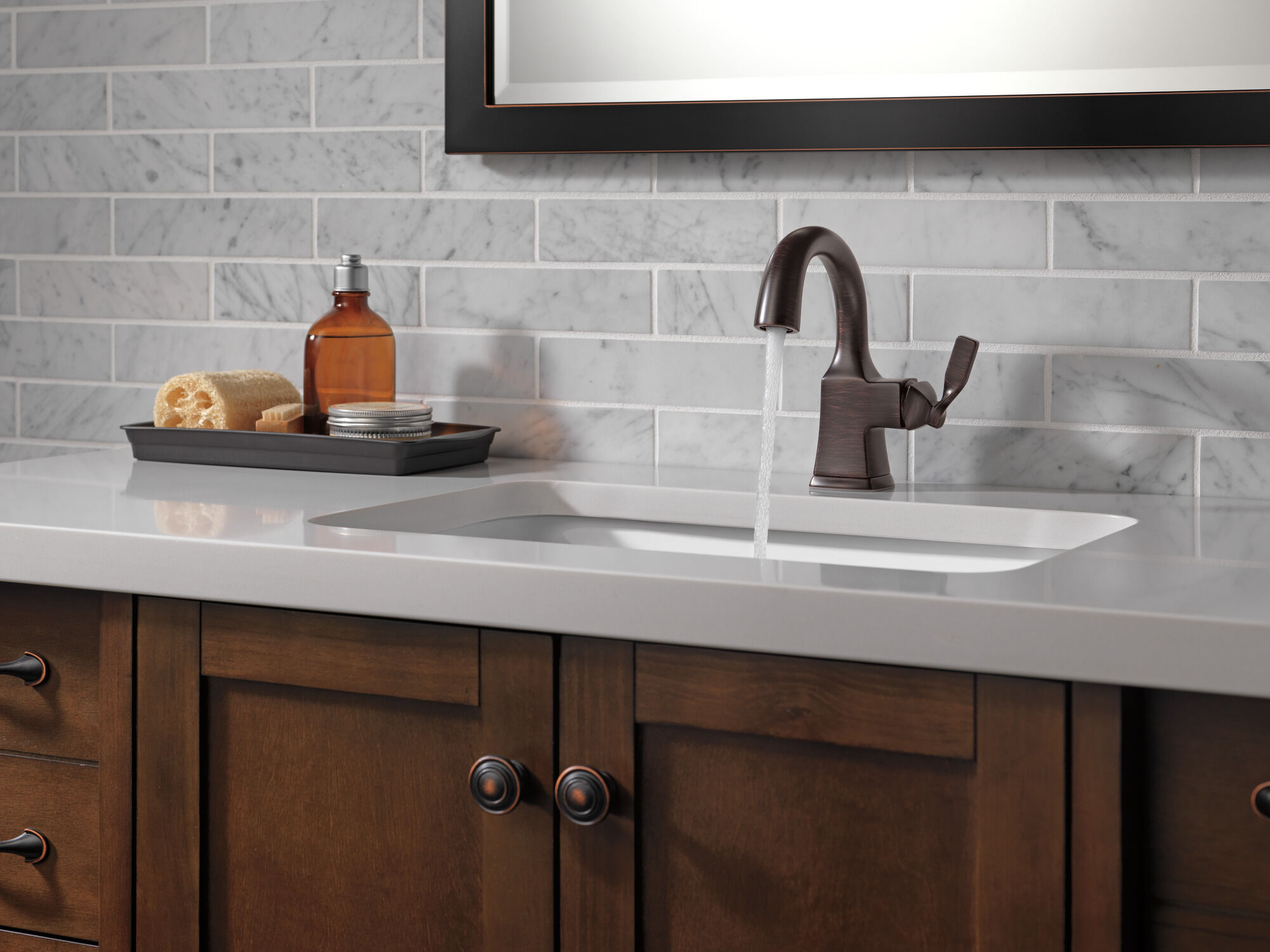 15766LF-RB Смеситель для ванной с одной ручкой Delta Faucet Delta Венецианская бронза - Вид №4