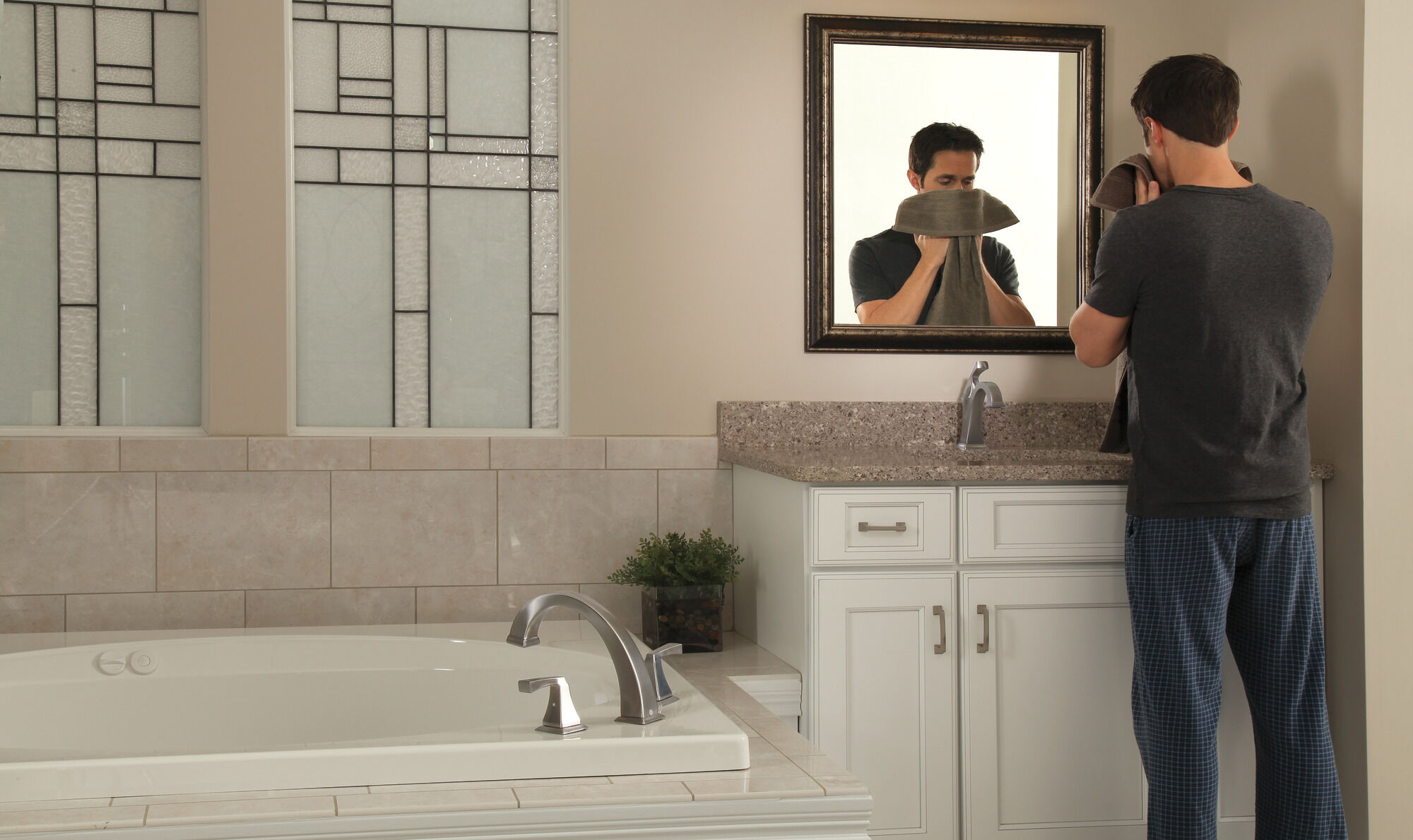 T2751-SS Римская ванна Delta Faucet Dryden Нержавеющая сталь  - Вид №2