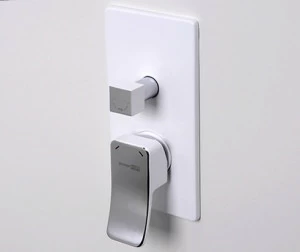 10641WHITE Aller Смеситель для ванны и душа WasserKRAFT Aller 1060WHITE