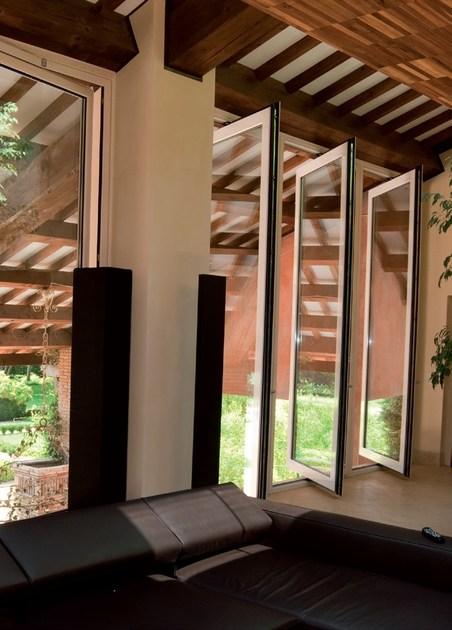 Agostinigroup Поворотное окно из алюминия и дерева sun-id-1349111 - Вид №3