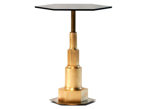 Высокий стеклянный шестиугольный журнальный столик