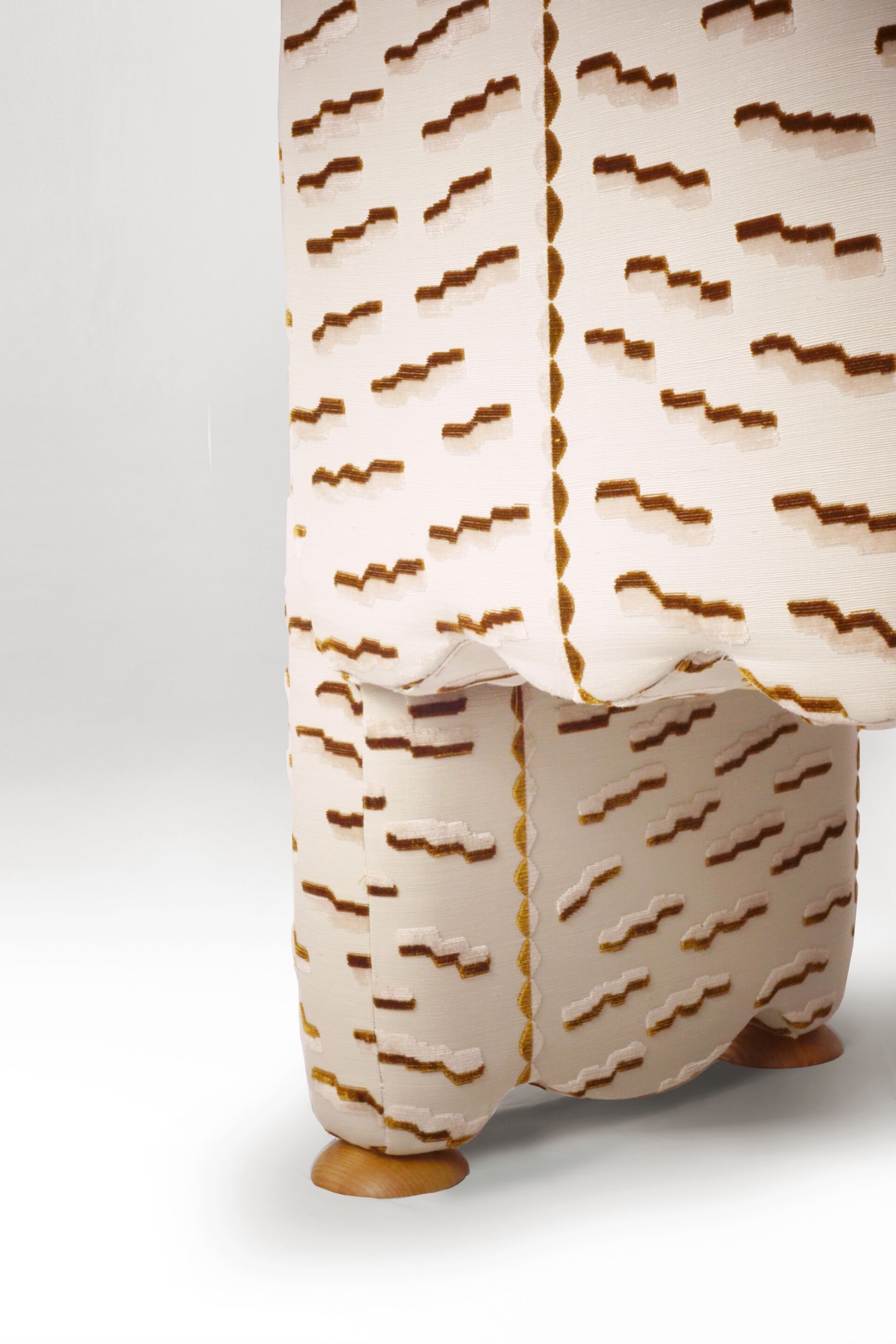 Мягкий стул из ткани DOOQ Синди ARCH-00141632 - Вид №6