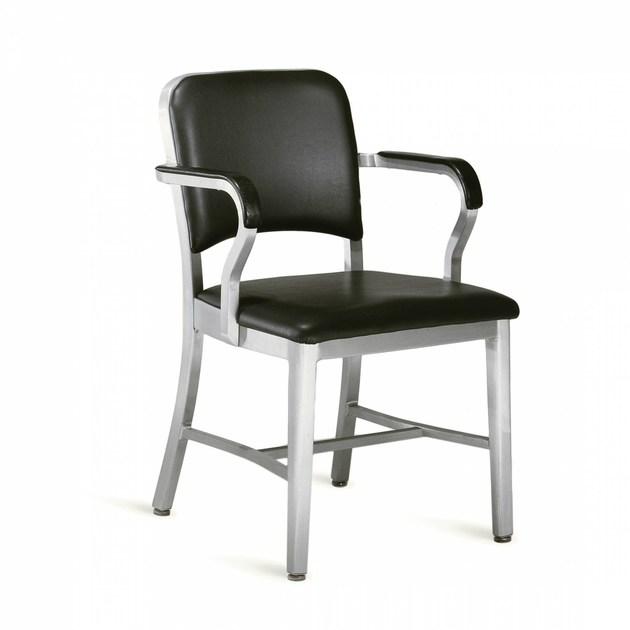 Emeco Мягкое кресло с подлокотниками Navy® upholstered sun-id-1478980 - Вид №1