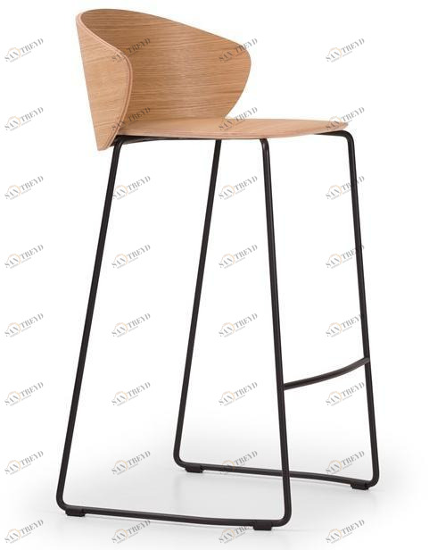 True Design Штабелируемый табурет из стали и салазок из дерева Not wood Nt 6505