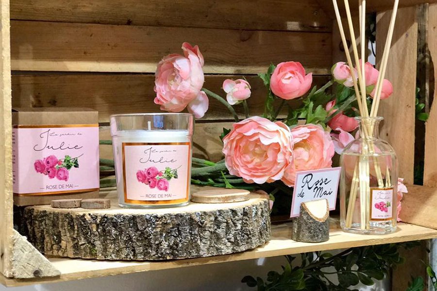 Свеча ароматическая "Майская роза" Le Jardin De Julie AMBIENTAIR  00-3880958 Белый  - Вид №1