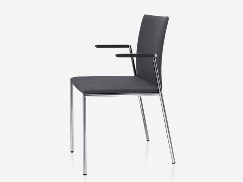 Мягкий штабелируемый стул с подлокотниками Brunner Милан ARCH-00048965
