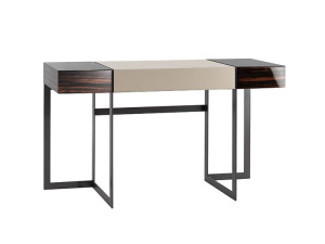 Деревянный прямоугольный стол