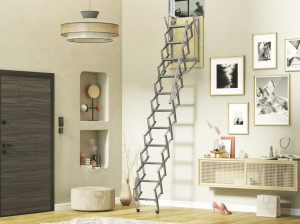 Настенная оцинкованная стальная выдвижная лестница