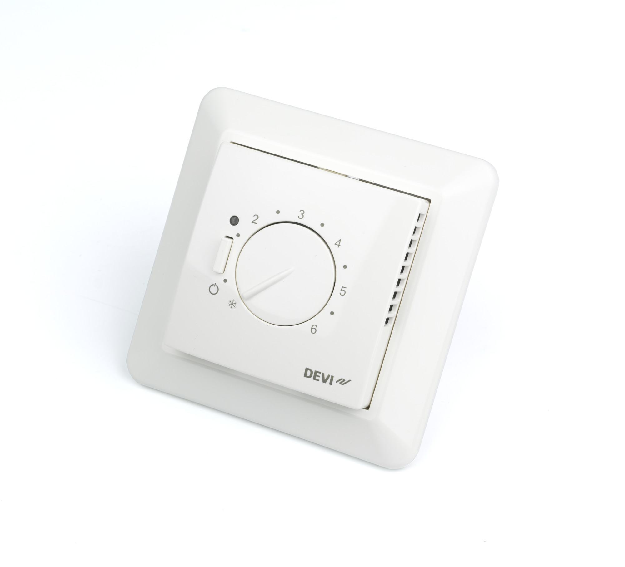 Danfoss DEVIreg™ 530/531/532 — электронные терморегуляторы для теплого пола со встроенным корпусом DEVIreg 530 терморегулятор с датч. пола 140F1030  - Вид №1