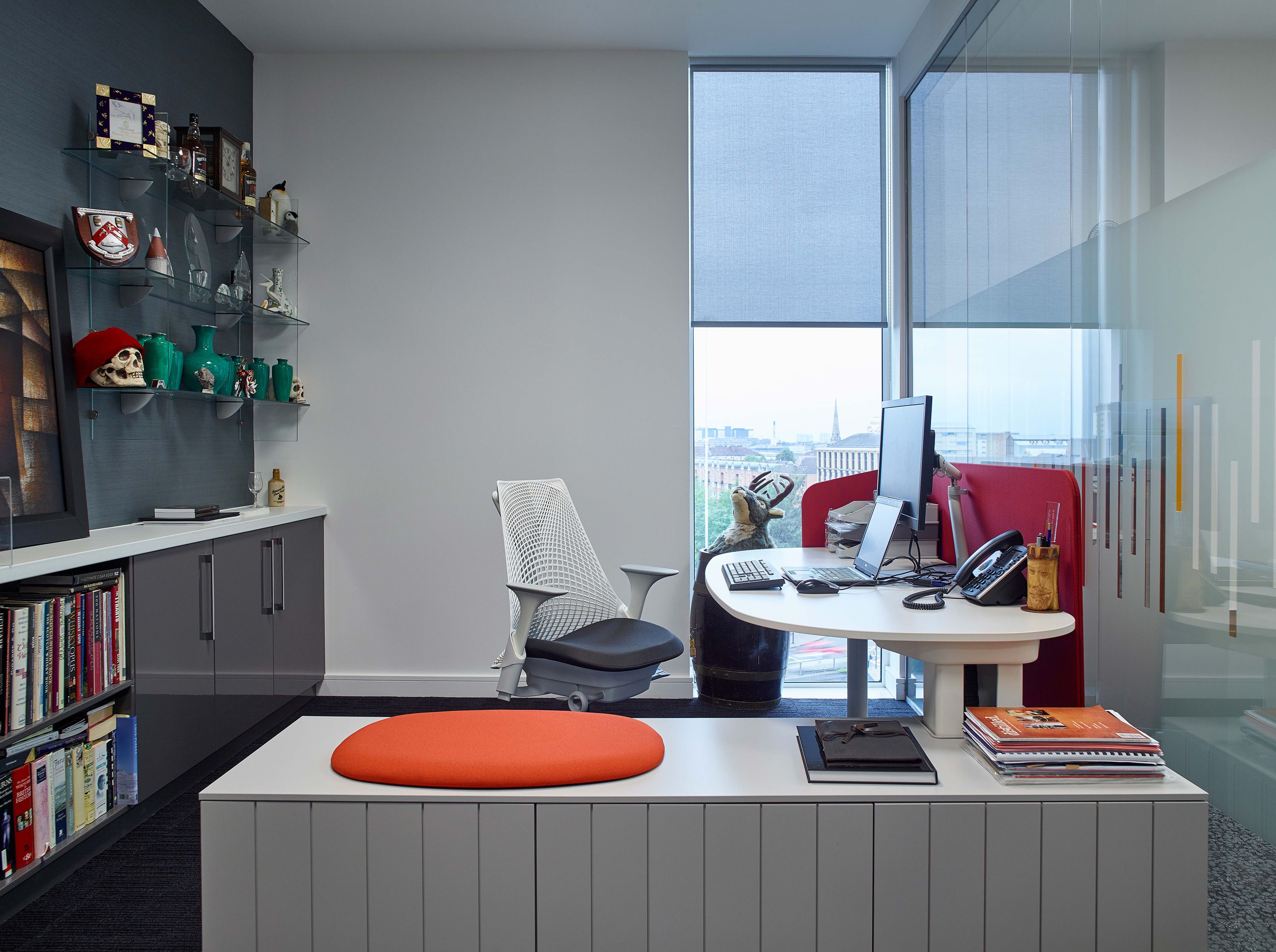 Секционный стол с регулируемой высотой и встроенной полкой Herman Miller местный ARCH-00031861 - Вид №2