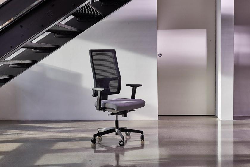 AP Factor Офисный стул 5 спиц с подлокотниками Washington sun-id-1515829 - Вид №2