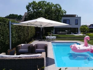 Umbrosa Регулируемый квадратный зонт из анодированного алюминия с боковой стойкой Paraflex