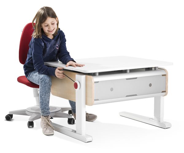 2525 Стол Champion Front-Up 2022 LAB.Space  - Вид №14