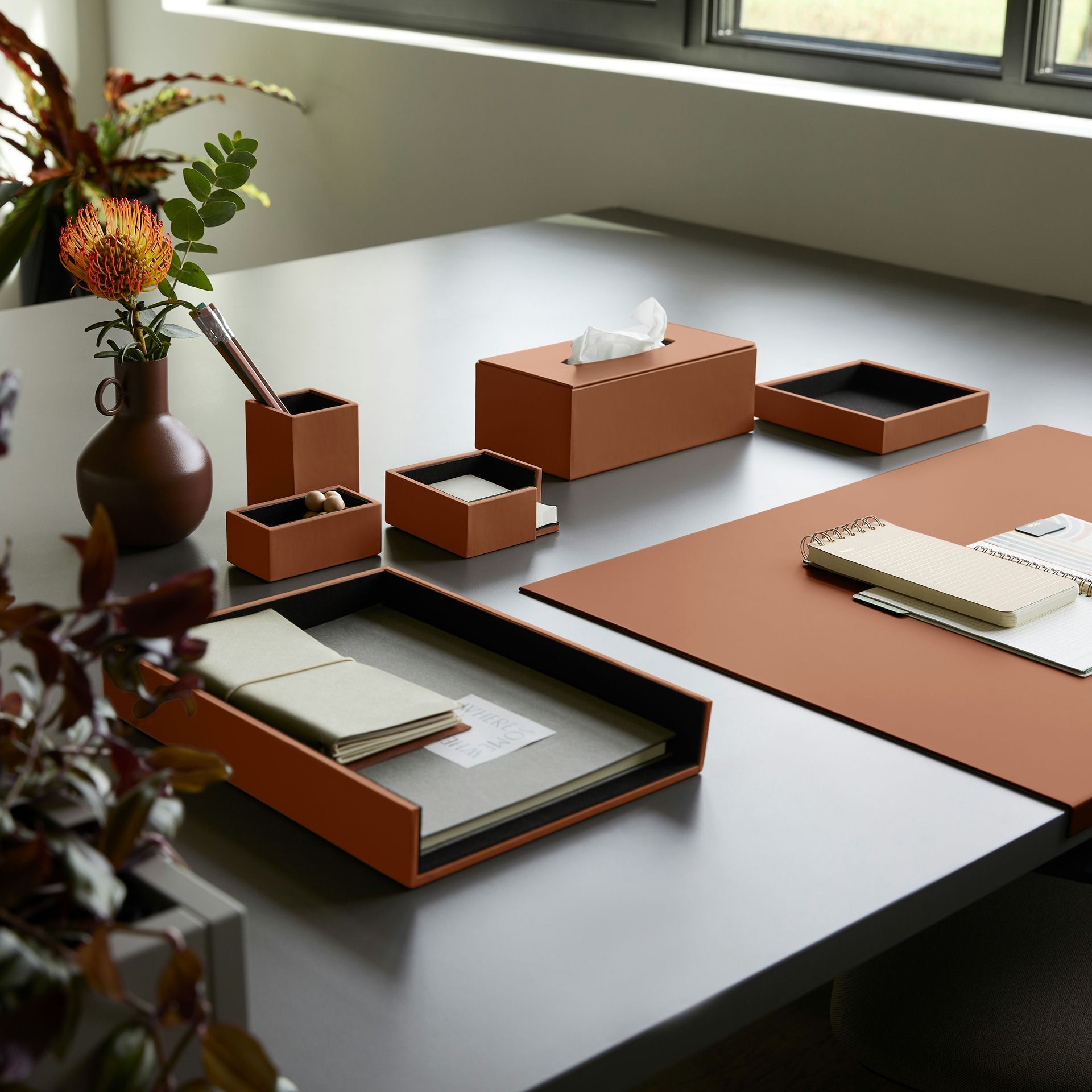 Держатель для кожаных салфеток EGLOOH Minerva ARCH-00105752 - Вид №17