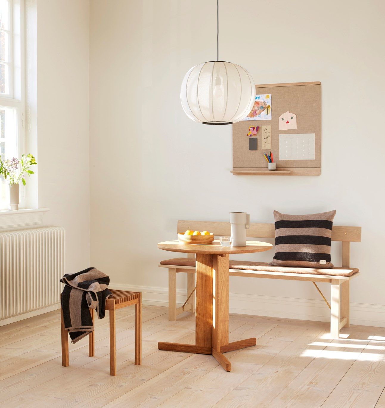 Дубовая скамья со спинкой Form & Refine Position ARCH-00108765 - Вид №2