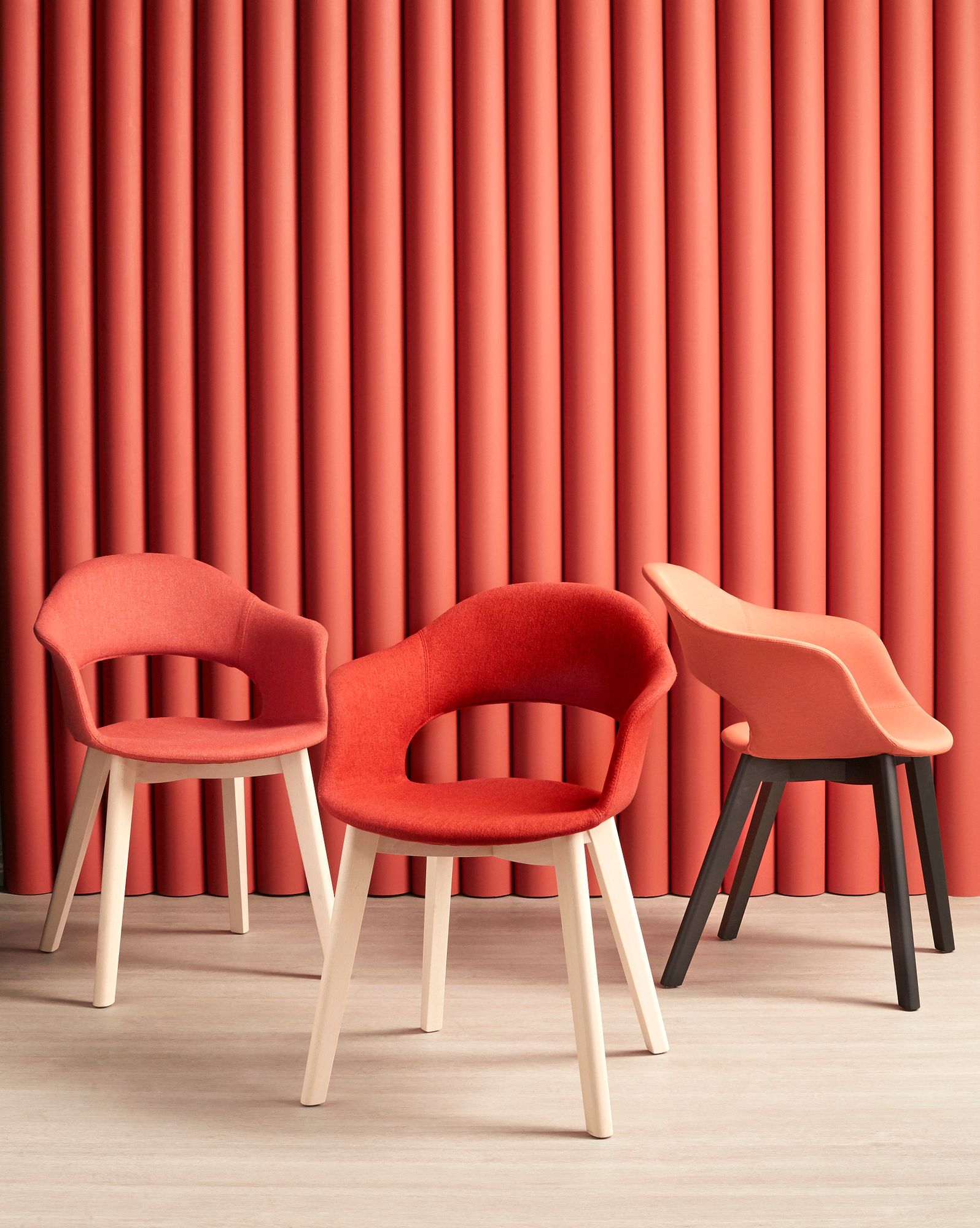 Стул из инженерного пластика с подлокотниками S-CAB Lady B ARCH-00114059