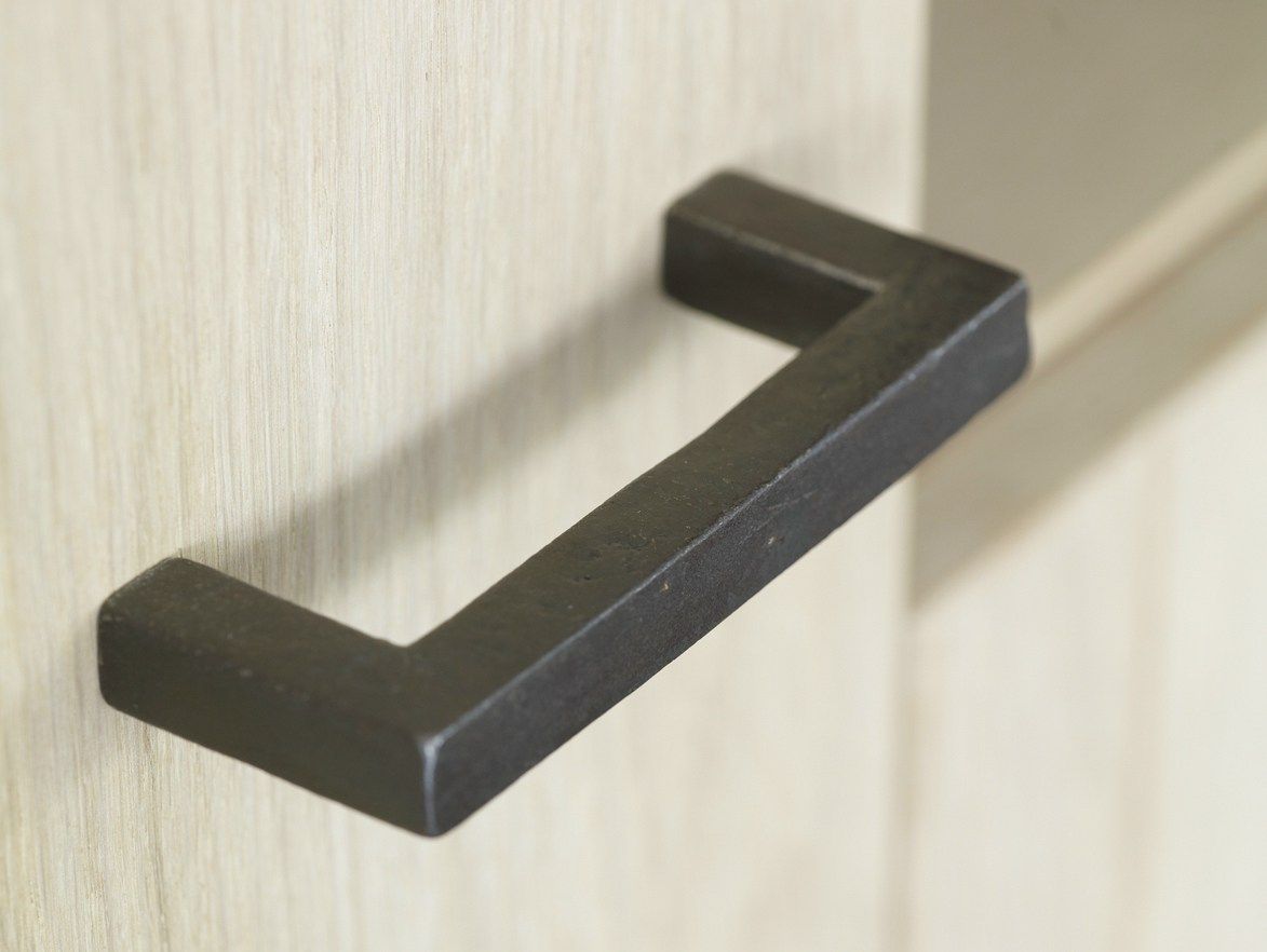 Железная мебельная ручка Dauby Pure® ARCH-00038327 - Вид №1