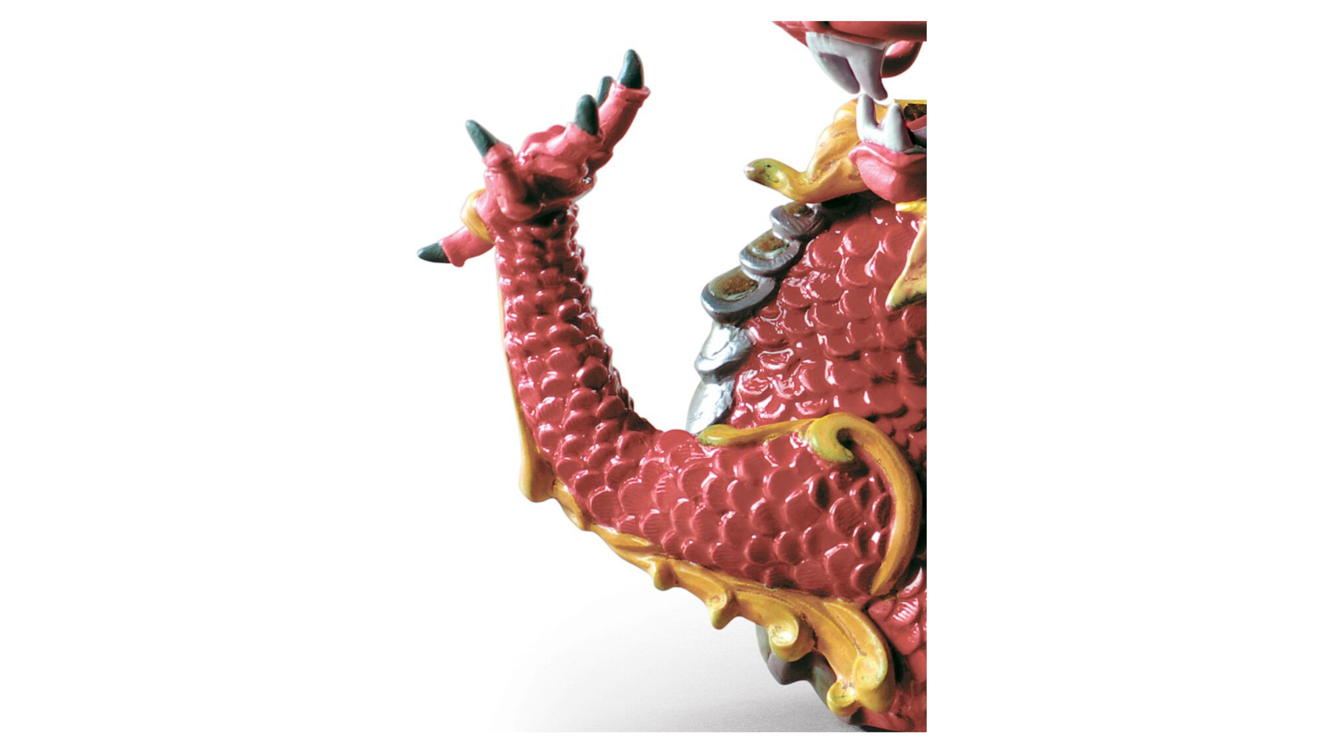 10672309 LLADRO Фигурка Lladro Величественный дракон 31x26см, фарфор Фарфор Lladró  - Вид №1