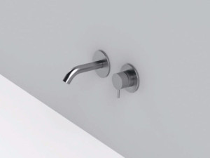 Настенный смеситель для раковины из нержавеющей стали с 2 отверстиями