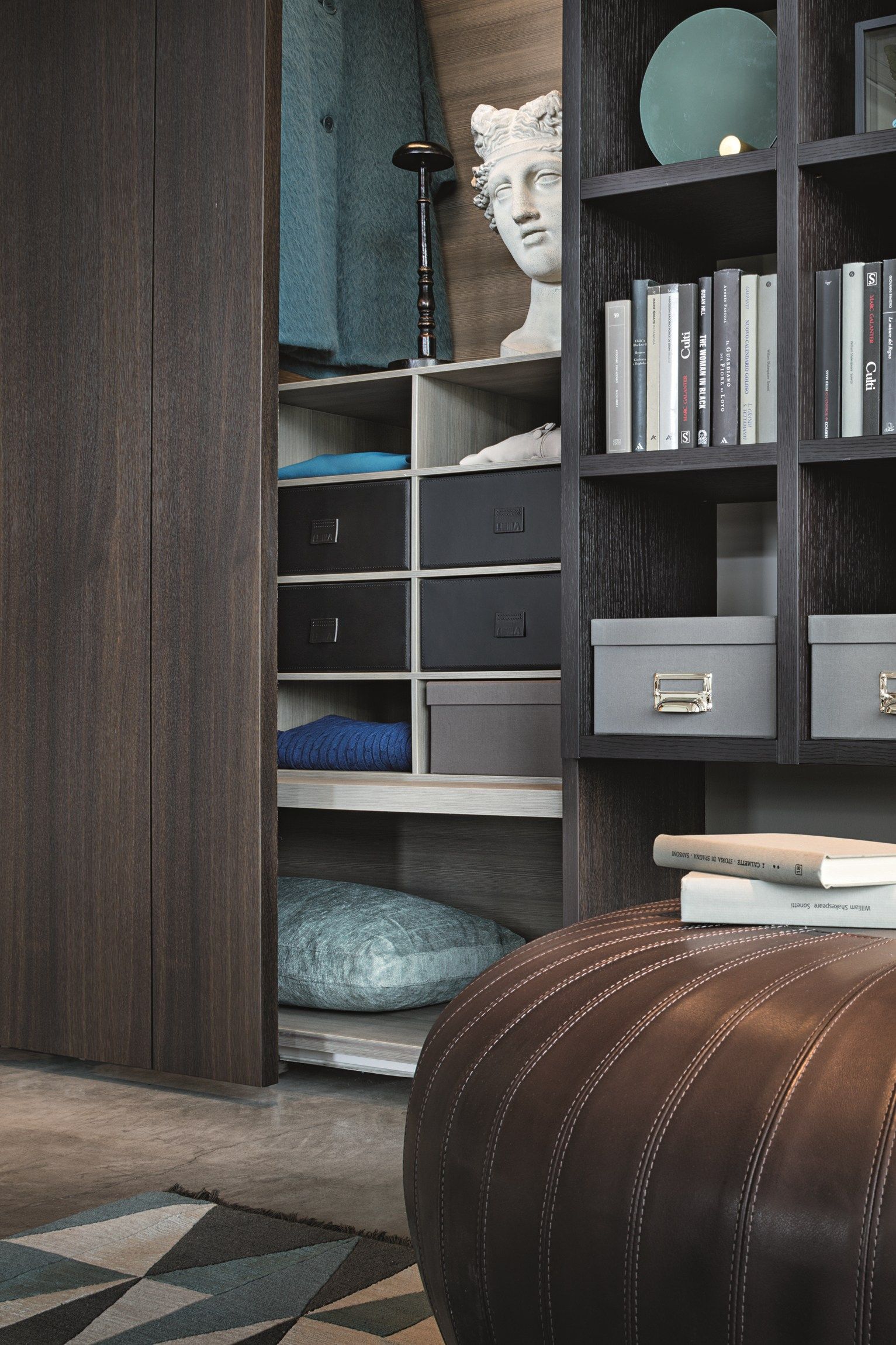 Индивидуальный шкаф с копланарными дверцами Lema шкаф на сантиметр-Копланарный ARCH-00019458 - Вид №2