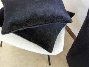 Élitis Однотонная огнестойкая ткань Dolce lana