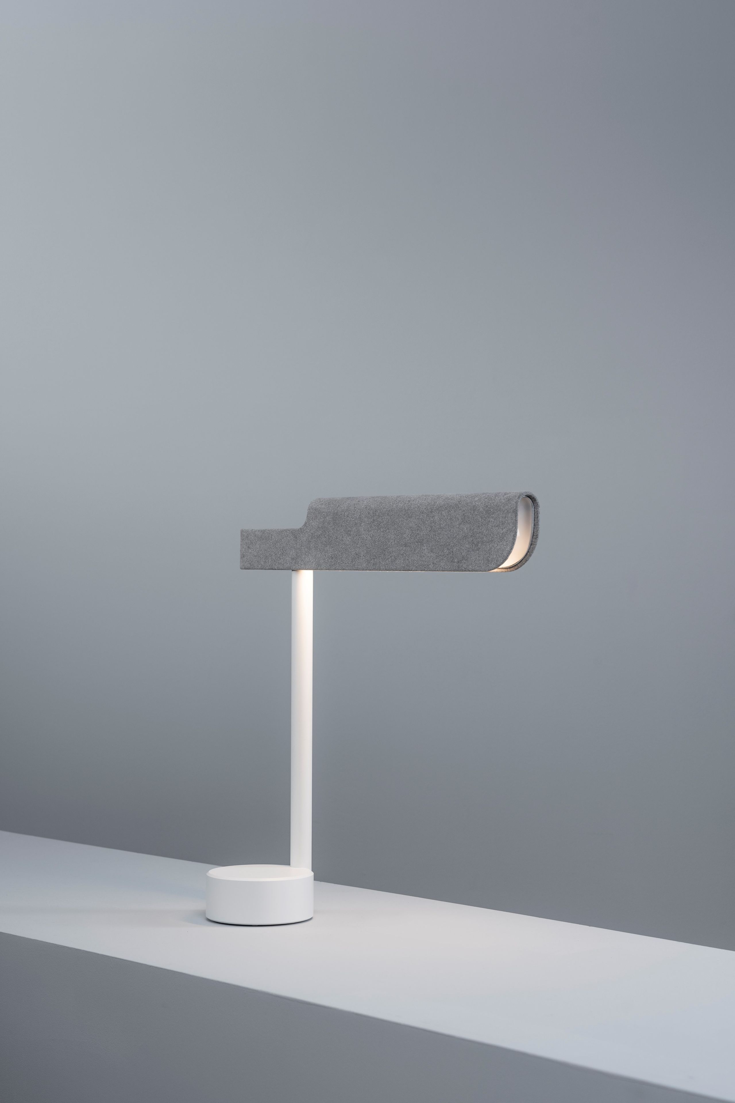 Регулируемая светодиодная настольная лампа Formagenda профиль ARCH-00067340 - Вид №10