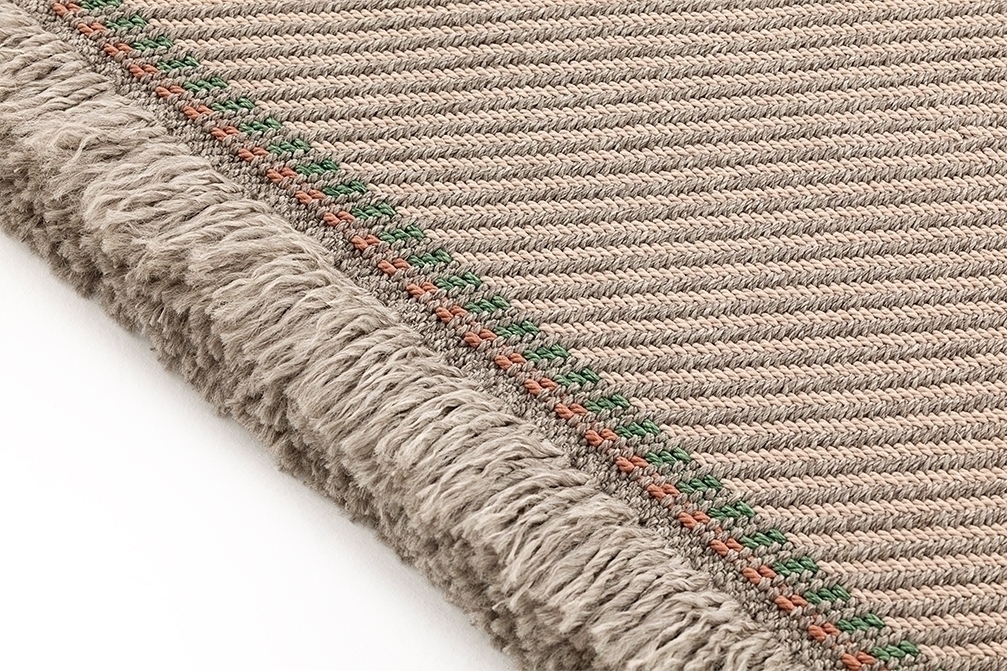 070658 Подушка Diagonal GL almond-ivory 70x70 GAN Garden Layers - Вид №4