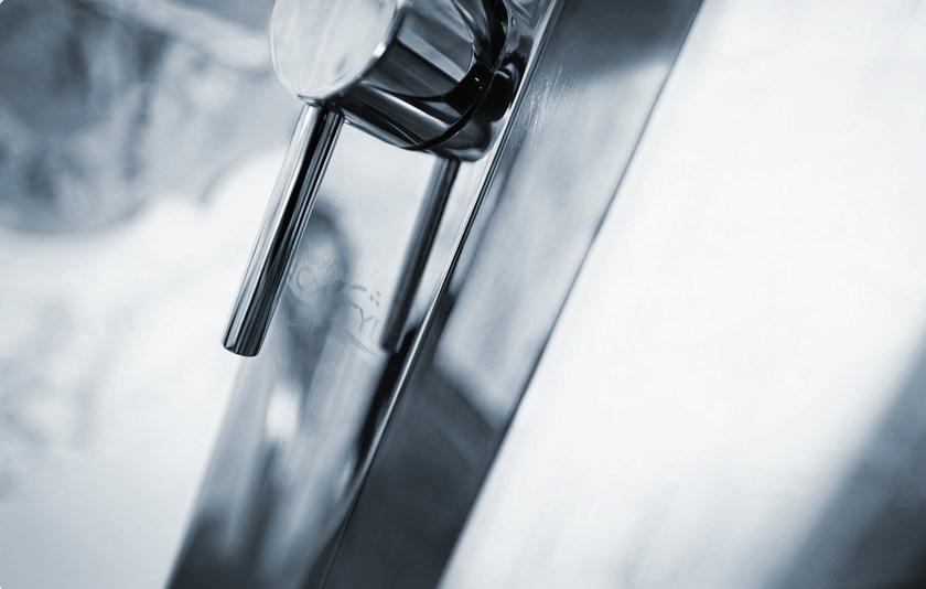 Inoxstyle Открытый душ из нержавеющей стали с ручным душем Tecno cube 01015 mmt stylo - Вид №4