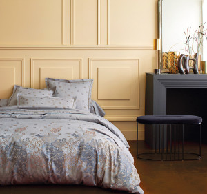 DAPHNEE_BJ_200 КПБ 200/220 прост 240/300 2 нав 50/75 сатин жаккард 460TC (в подарочной коробке) Blanc des Vosges