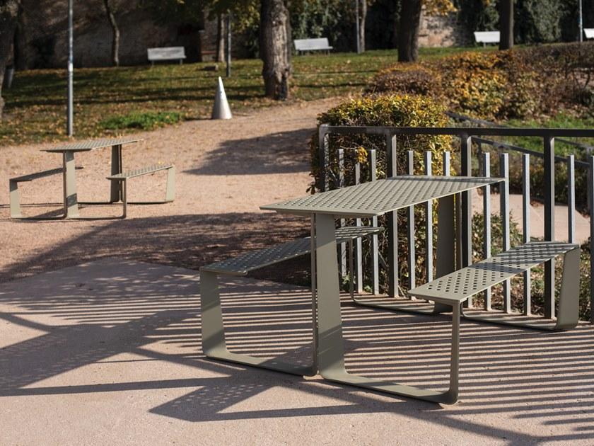 mmcité1 Стол для пикника из оцинкованной стали со встроенными скамейками sun-id-1407768 - Вид №6