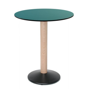 Чугунный стол для контракта